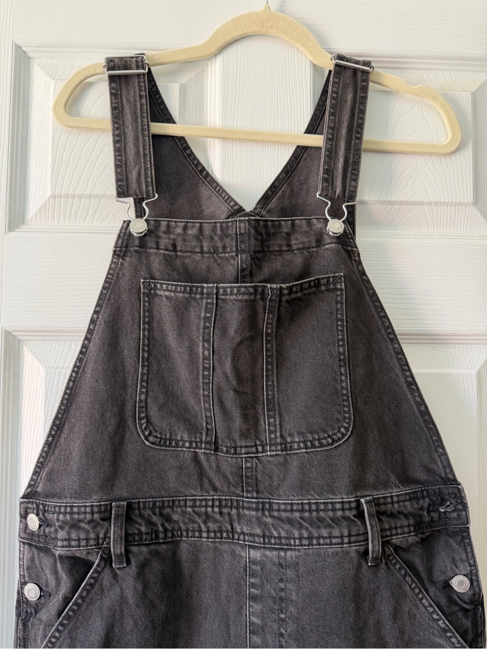 H&M Women’s Classic Black Denim Overalls